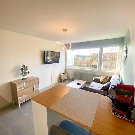 Appartement Sobnb-studio 2pers Refait à Neuf Proche Frontière. Gaillard