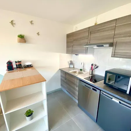 Appartement Sobnb-studio 2pers Refait à Neuf Proche Frontière. Gaillard